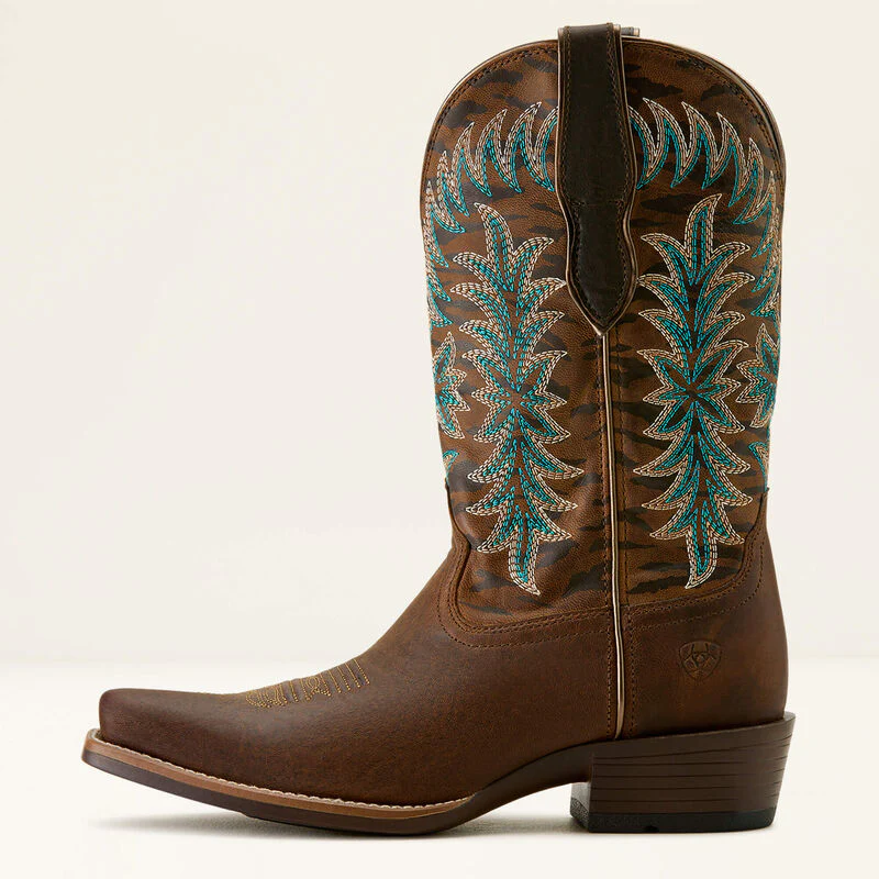 Ariat Wms Beaumont K-Toe Western Boots Sassy Brown / Gilded Tiger Print - Image 2