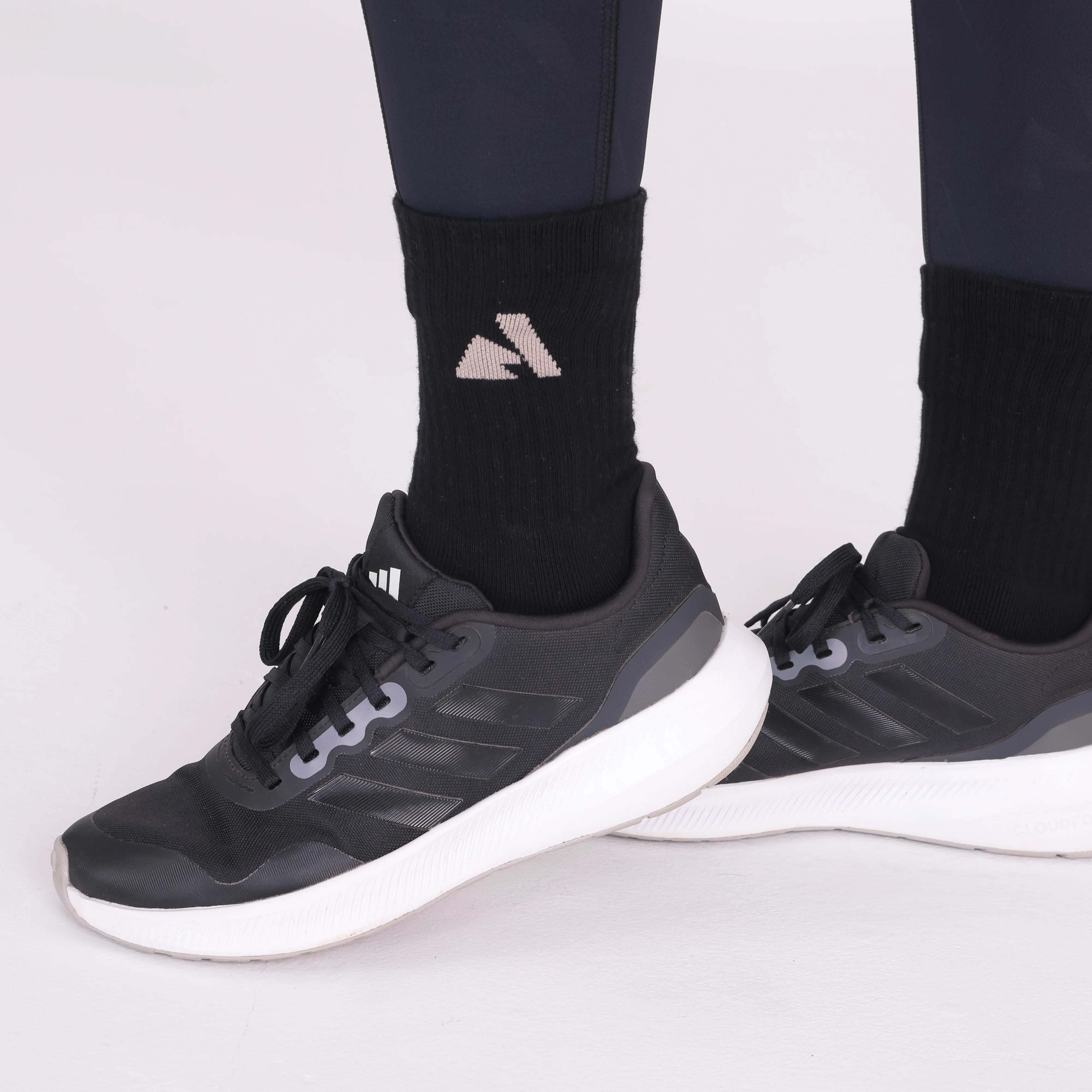 Aubrion Adult React Sports Socks Shadow 3.5-8 - Image 2