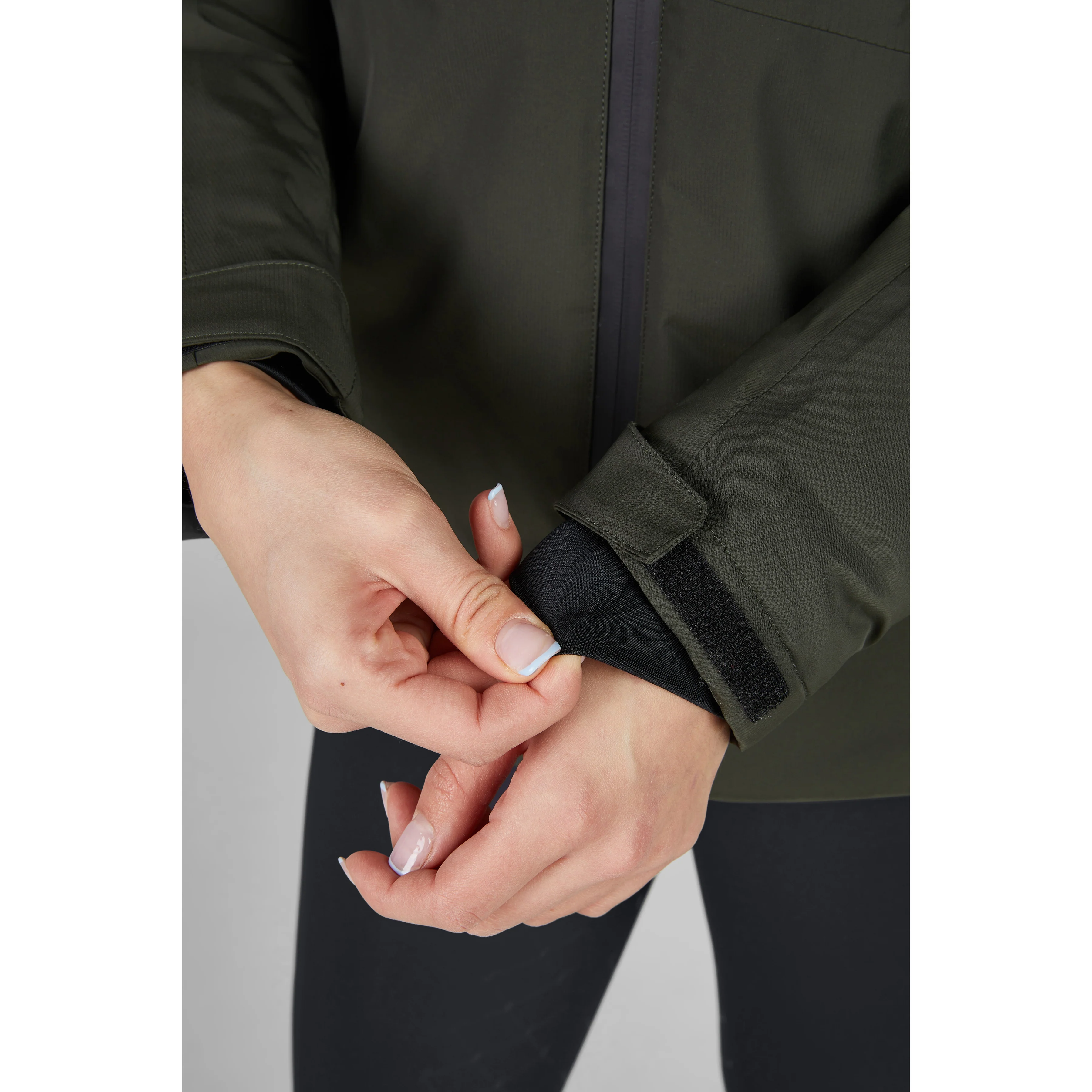 Eskadron Ladies Jacket Waterproof Dynamic 25 A/W Deep Green - Image 4