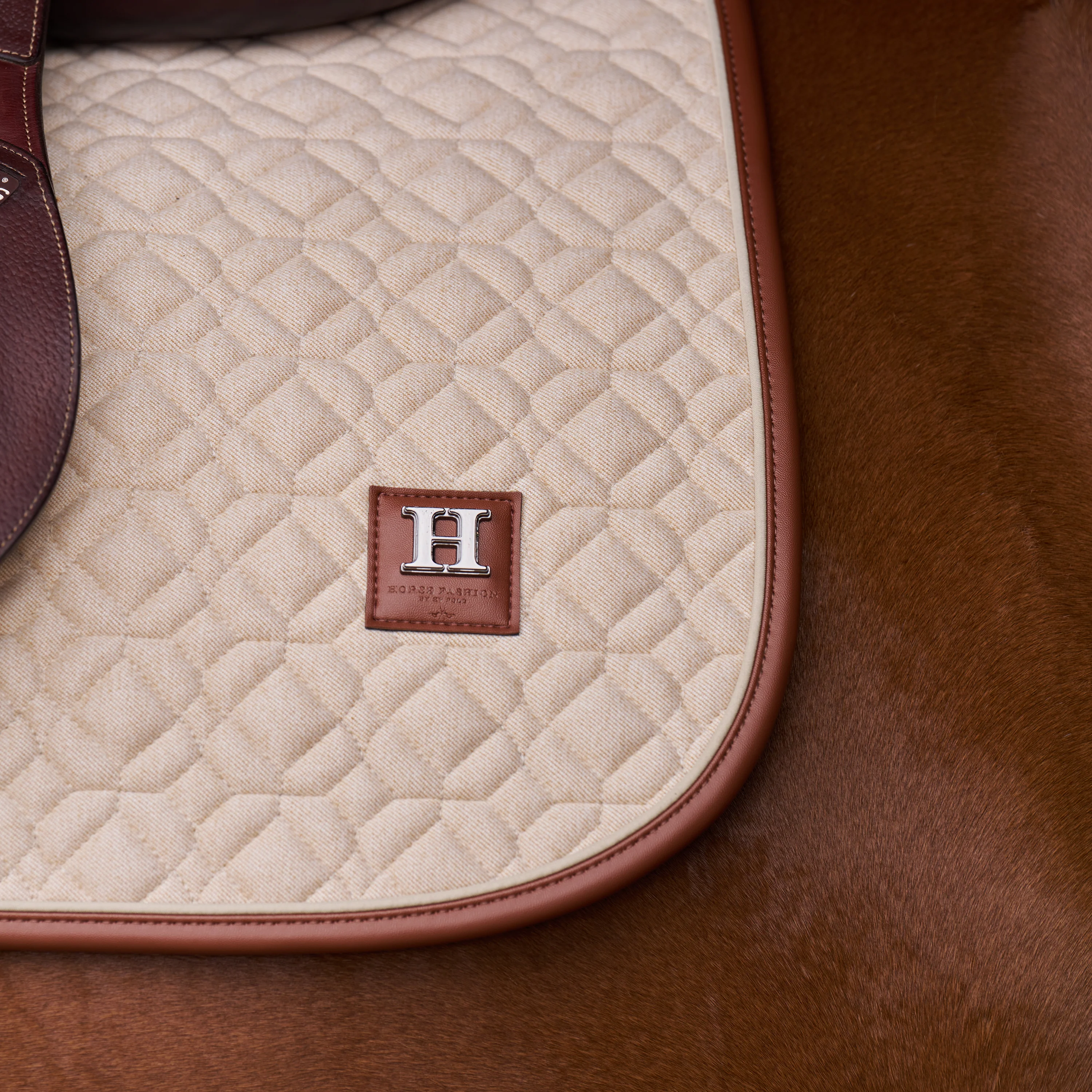 HV Polo Saddlepad HVPLuxi GP Tan Full - Image 2