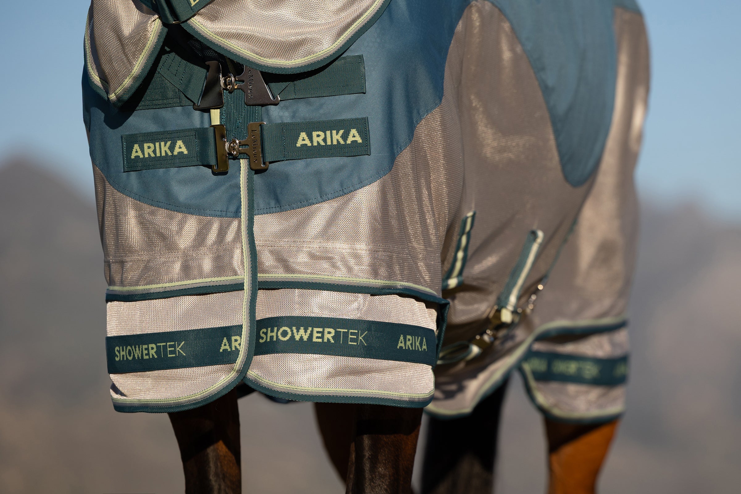 Le Mieux Arika Camo Shower-Tek Fly Rug Jungle - Image 2