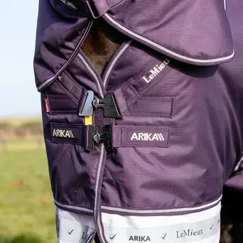 Le Mieux Arika Ripstop 100g Turnout Rug Juniper - Image 5