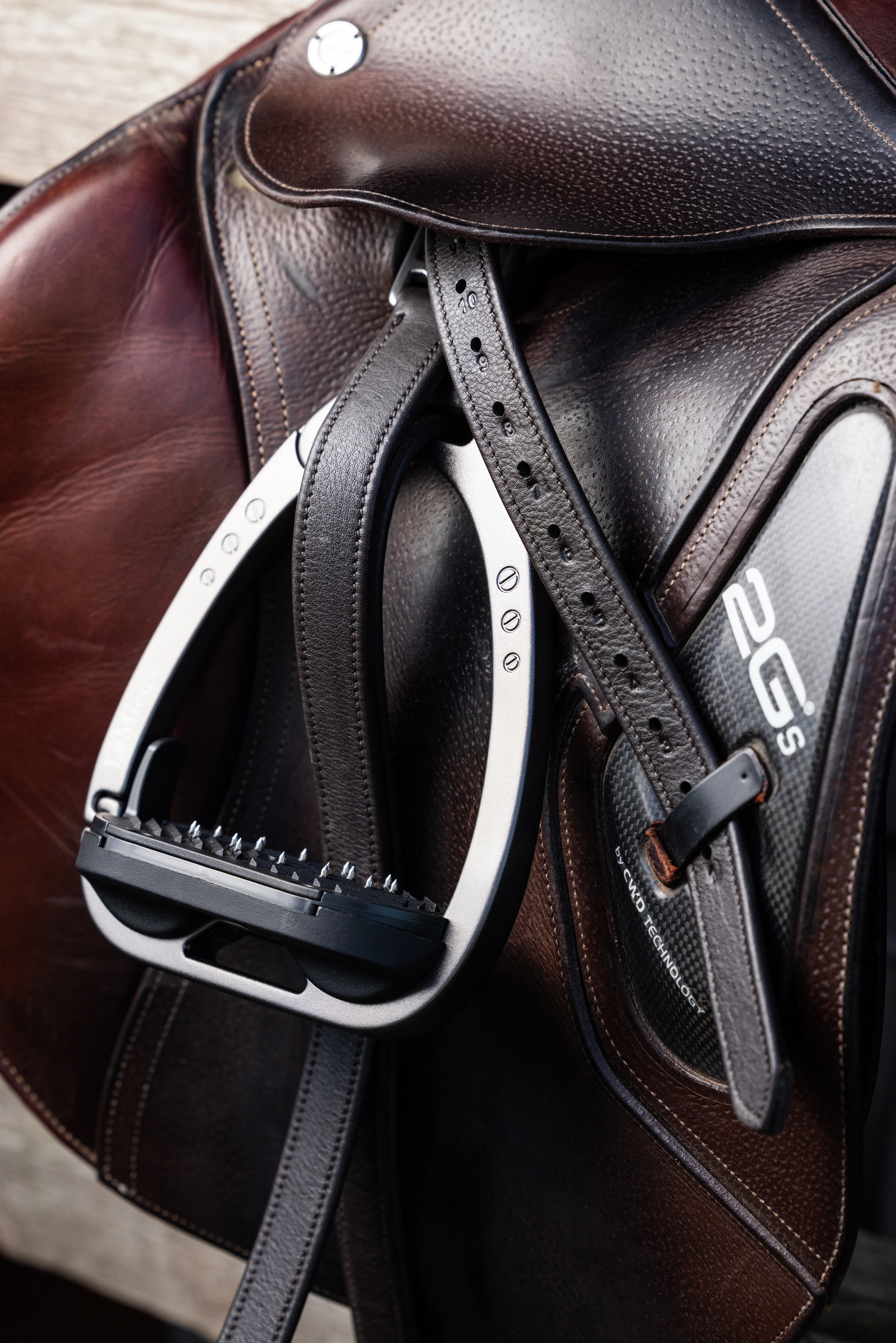 Le Mieux Arika Stirrup Leather - Image 4