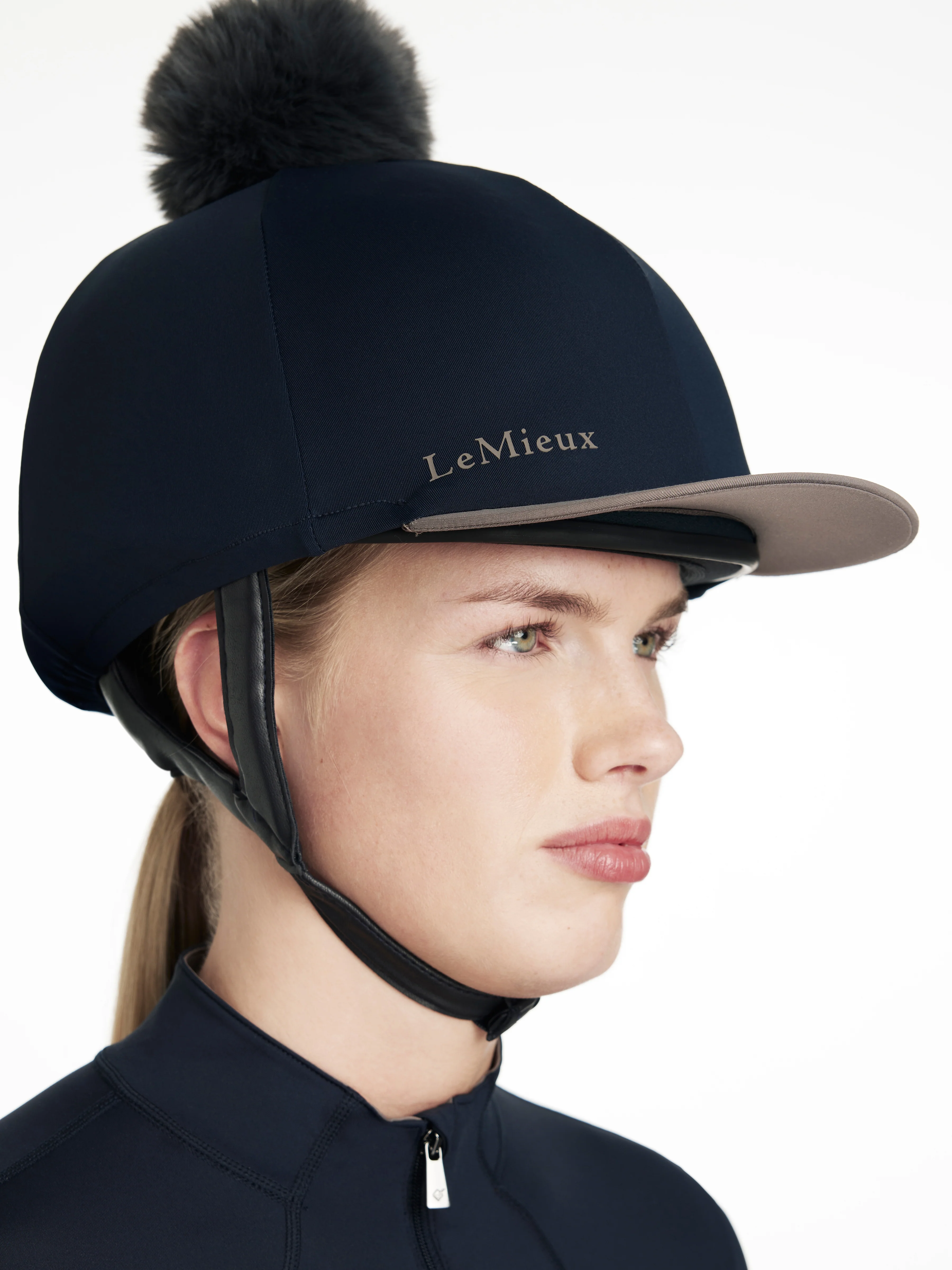 Le Mieux Classique Pom Hat Silk Navy - Image 3