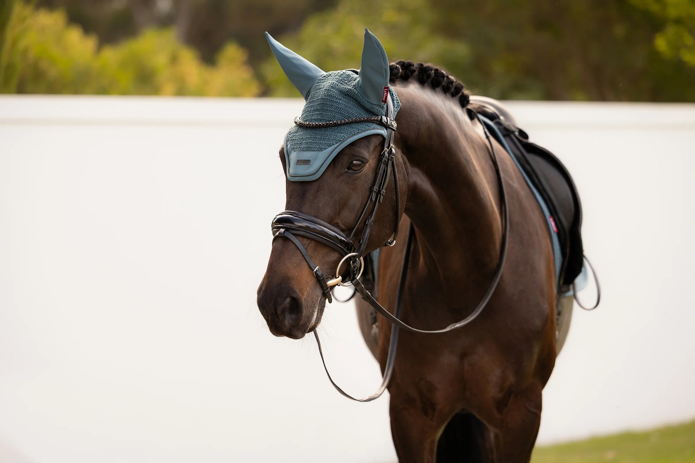 Le Mieux Essence Acoustic Fly Hood Powder Blue - Image 2