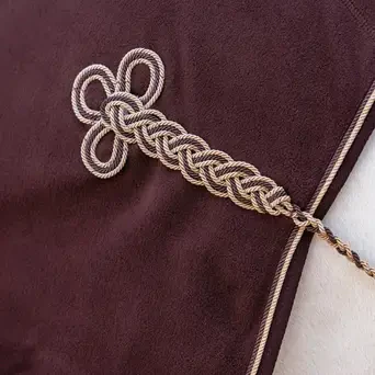 Le Mieux Kudos Luxe Fleece Rug Damson - Image 3
