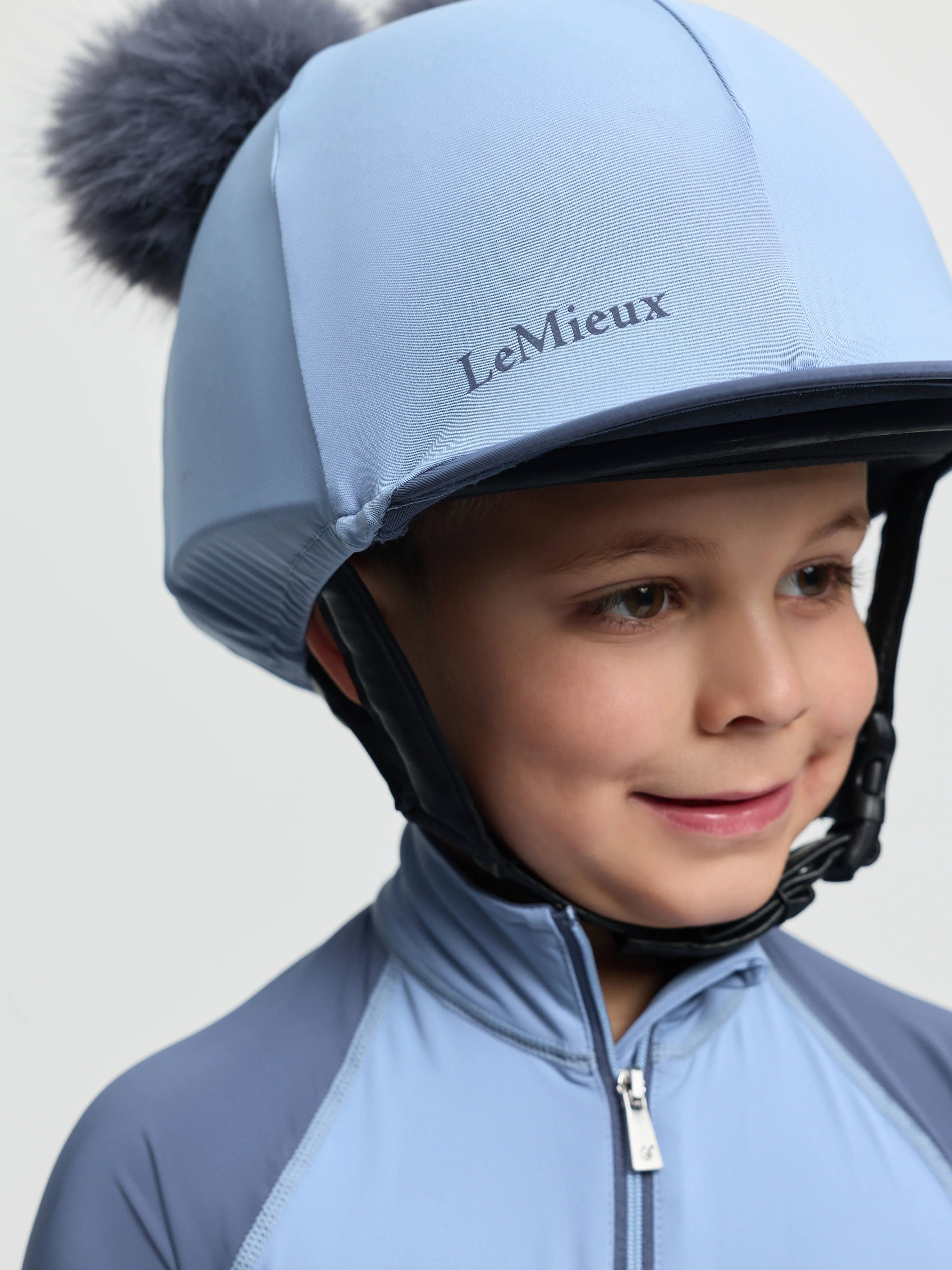 Le Mieux Mini Double Pom Hat Silk Powder Blue - Image 2