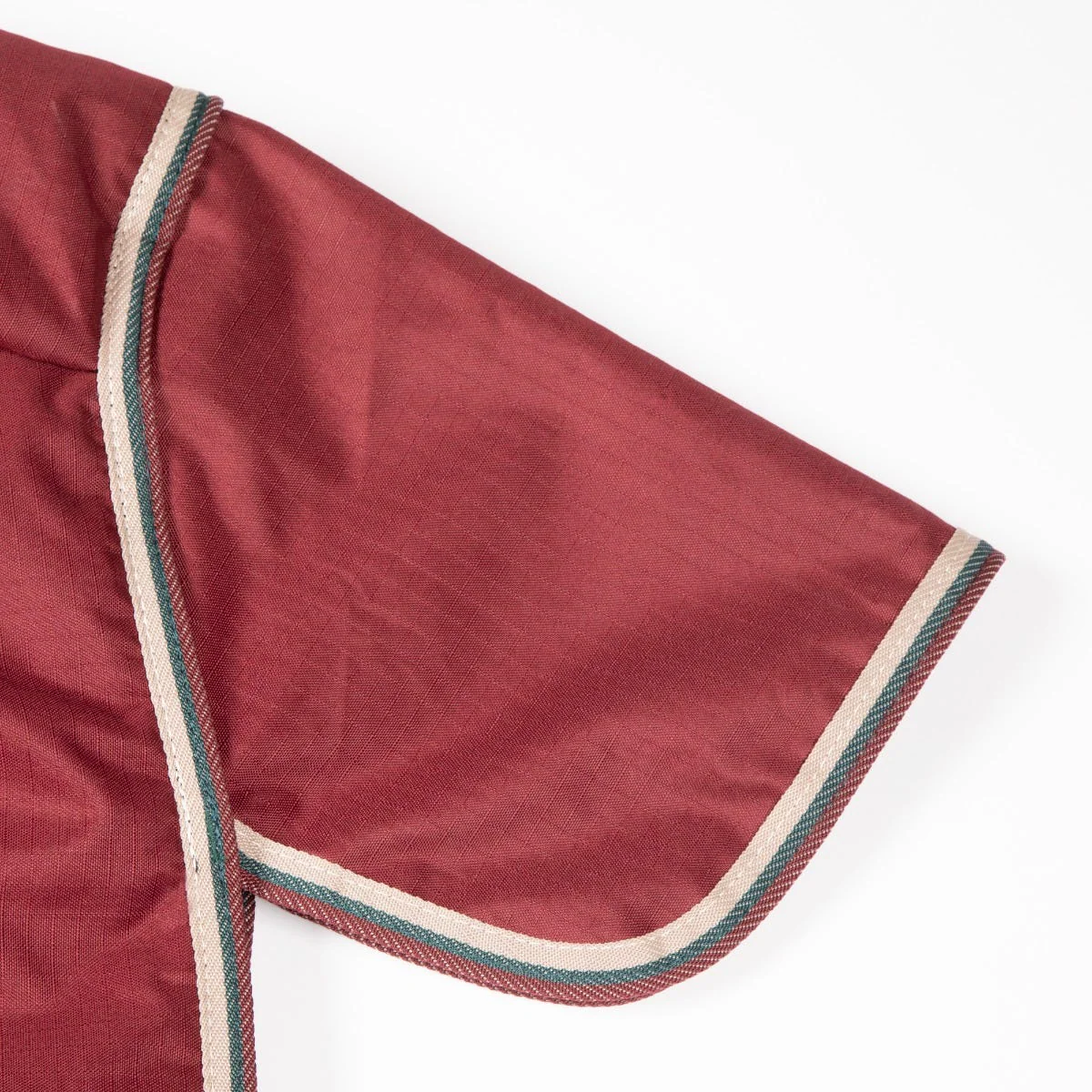 Shires Tempest Original 200g Combo Turnout Rug Maroon - Image 2