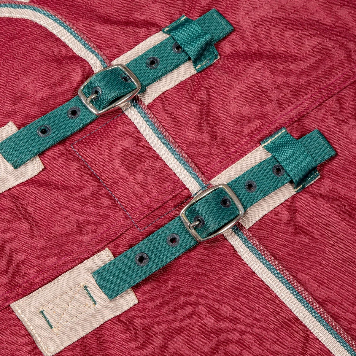 Shires Tempest Original 200g Combo Turnout Rug Maroon - Image 3