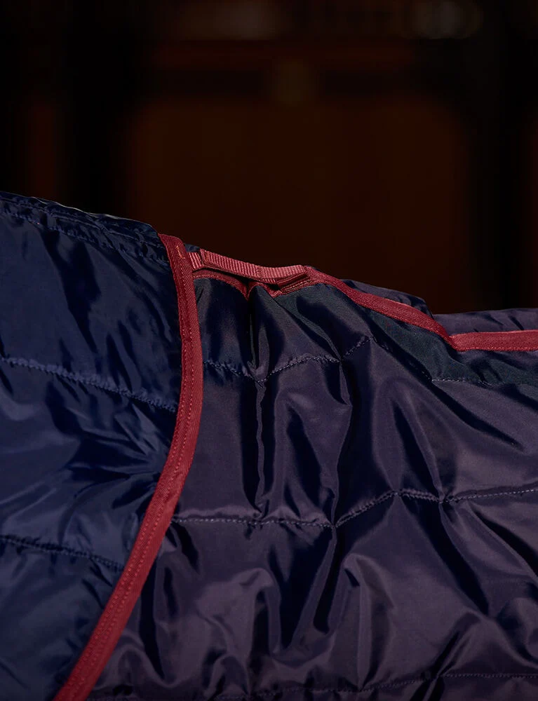 Weatherbeeta Comfitec 210D Channel Quilt Stable Combo 360g Navy / Burgundy - Image 6
