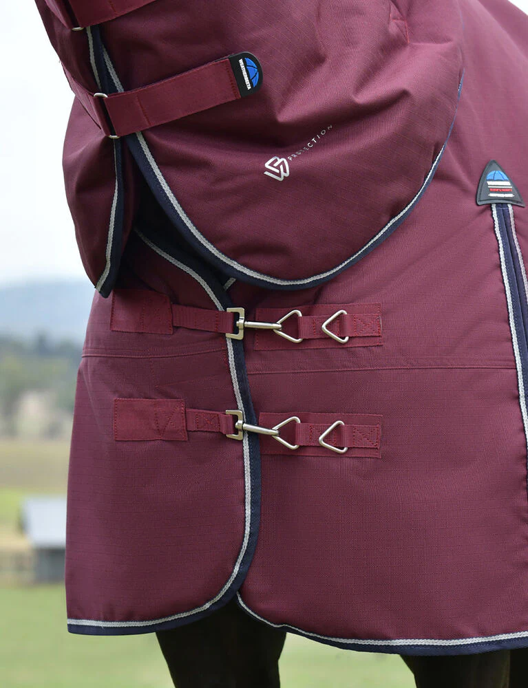Weatherbeeta Comfitec Essential Turnout Detach-A-Neck 220g Burgundy / Navy - Image 8