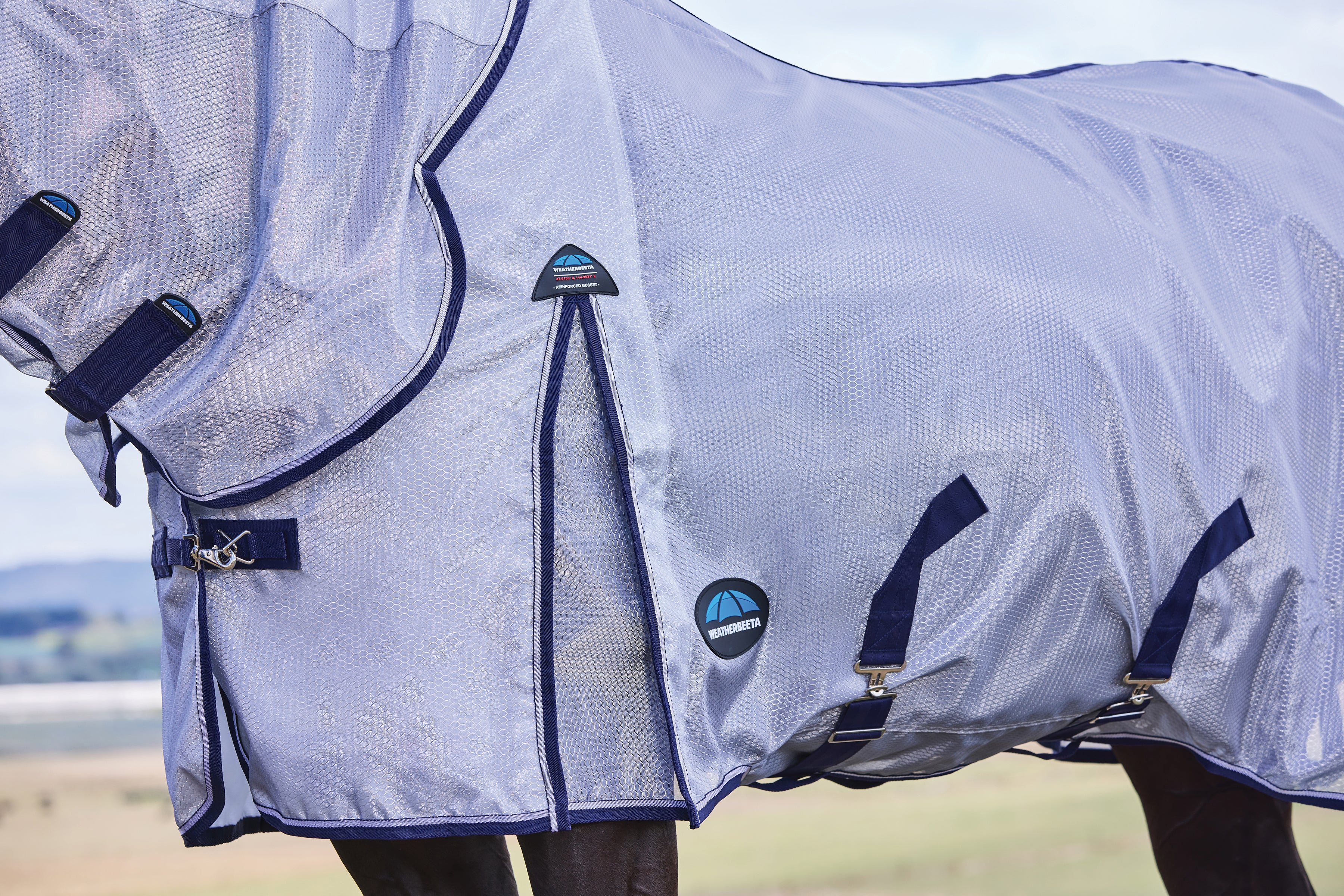 Weatherbeeta Comfitec Hexi Shield Fly Sheet Combo Silver/Navy/White - Image 4