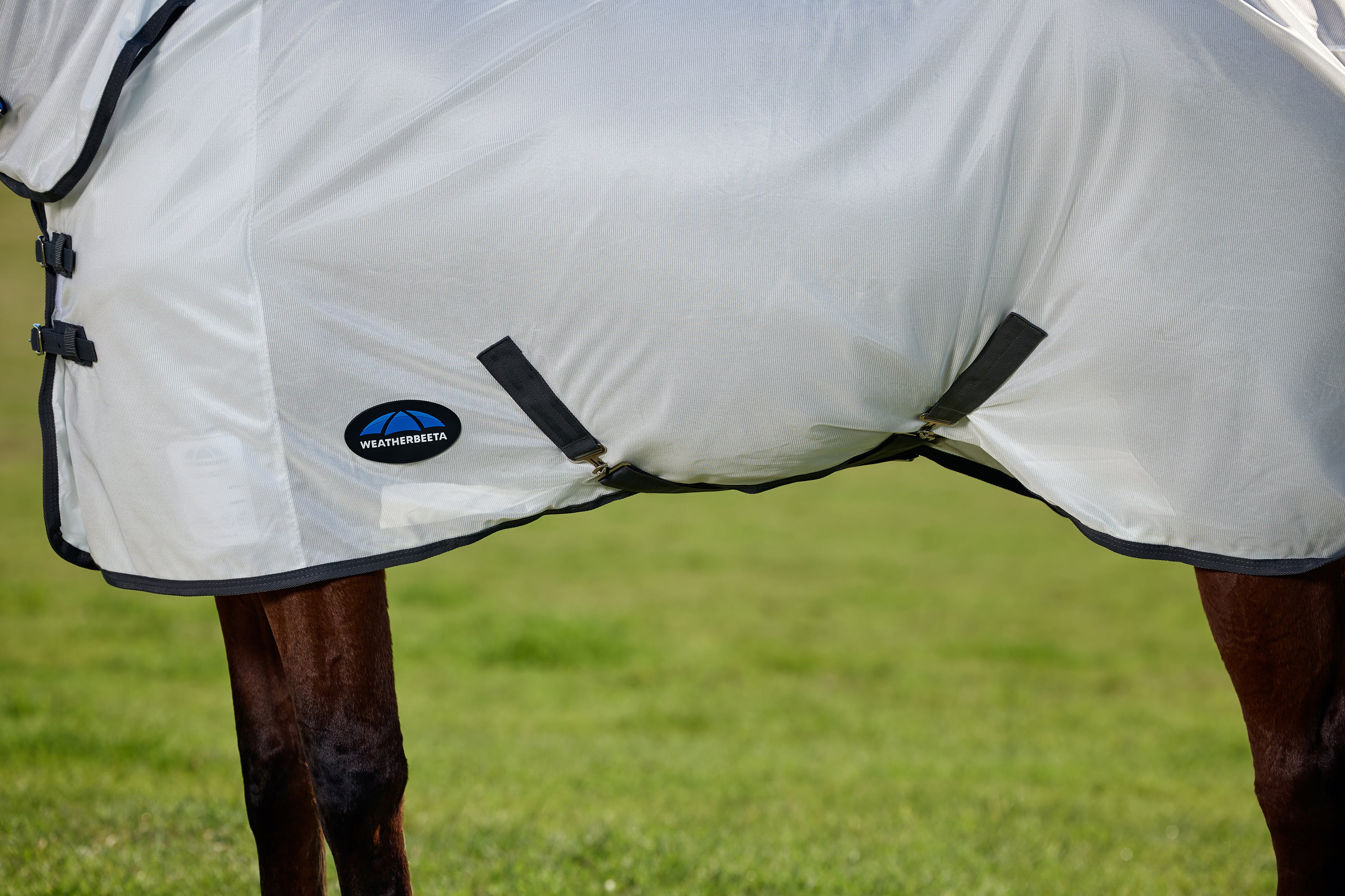 Weatherbeeta Comfitec Tyro Fly Sheet Combo White/Charcoal - Image 6